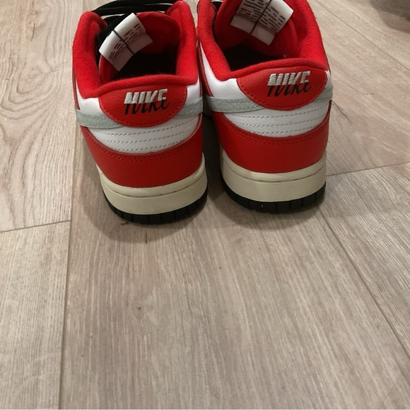 Chicago Split Nike Dunk Low - Picture 3 of 6